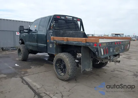 2001 Ford F-250 Lariat/Xl/Xlt z USA, uszkodzony, nr VIN 1FTNX20F21EC57165